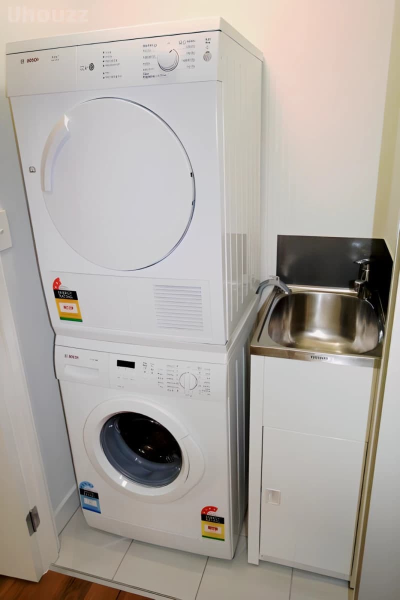 Student Living Gailey image