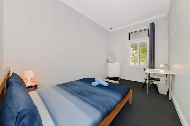 Room 6 Standard