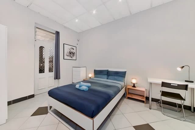 Room 2 Standard