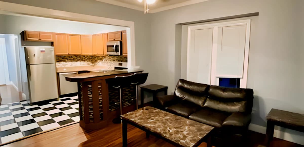 109 Lexington Ave image