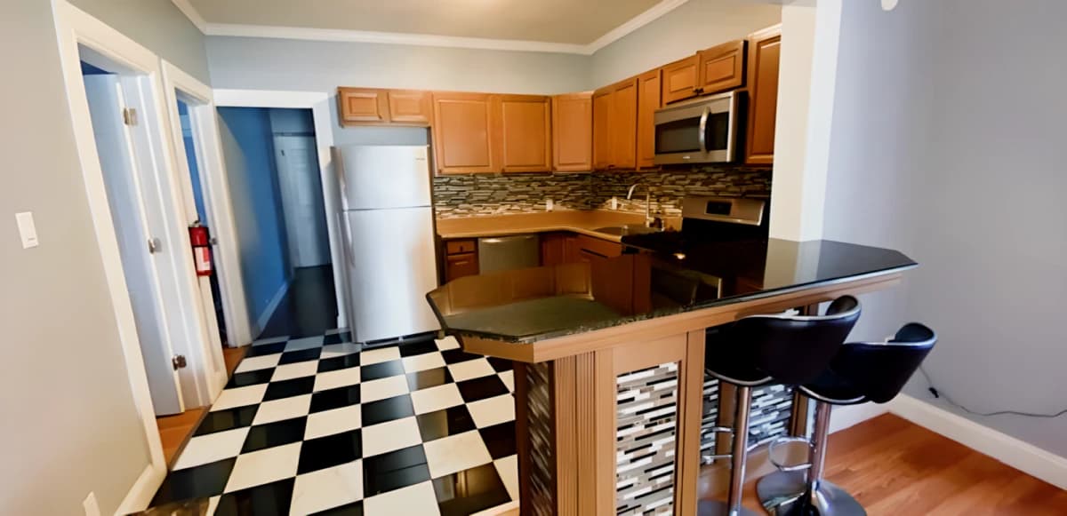 109 Lexington Ave image
