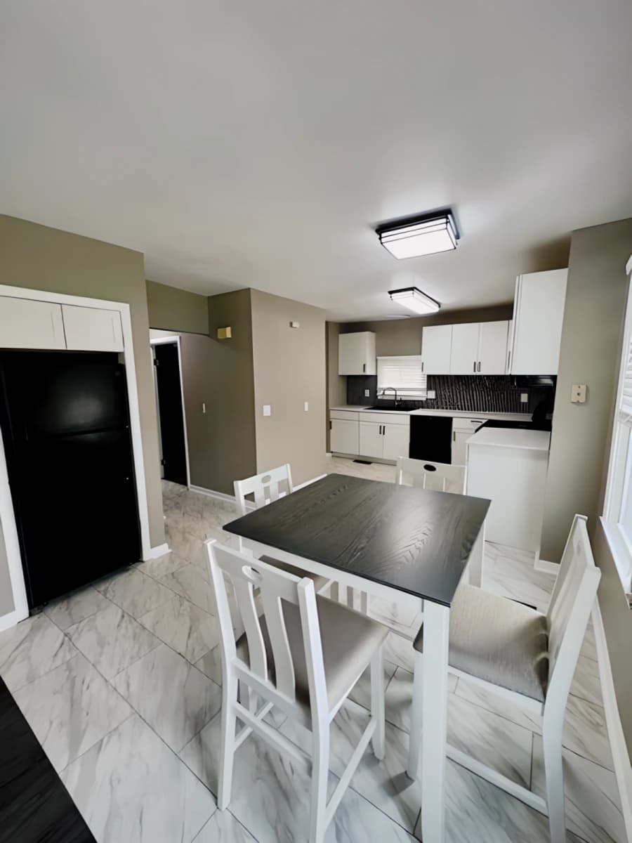 204 Columbus Ave Apt 2 image