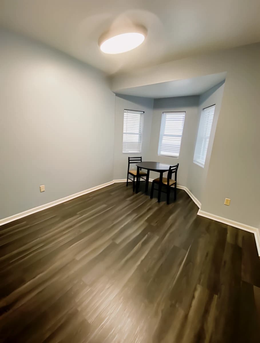 2 Bed 1 Bath
