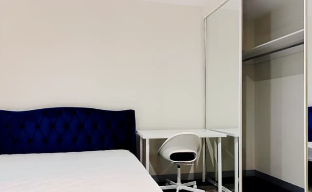 Secondary Room of 2B2B*807
