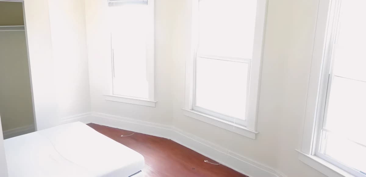 5 Bed 2 Bath Apartment 2