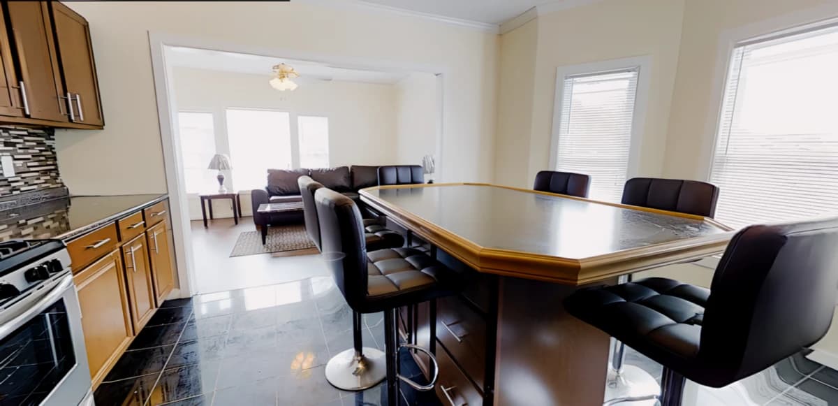 323 Lexington Ave Apartment 2 image