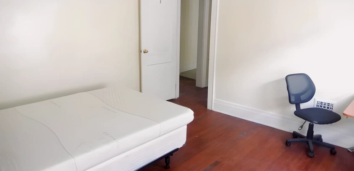301 Maple St Apartment 2 image