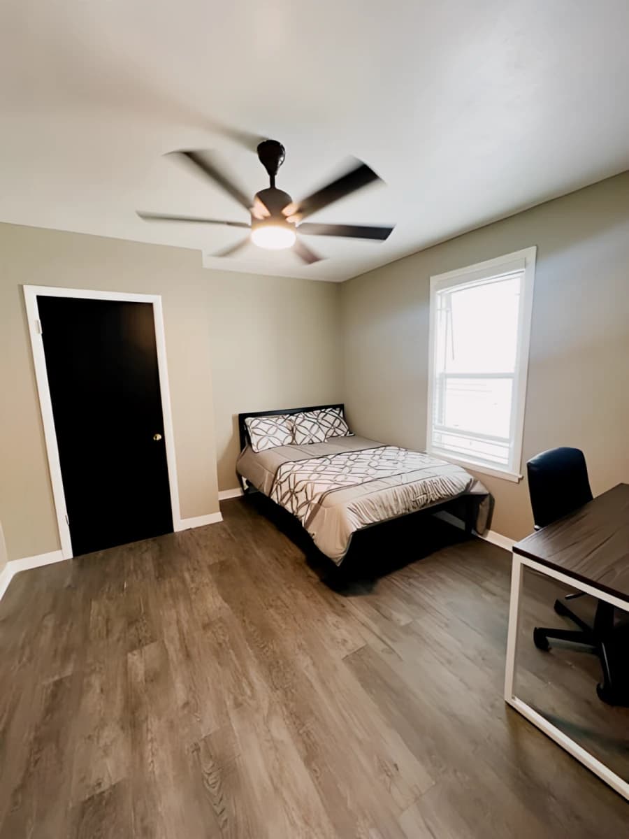 204 Columbus Ave Apt 2 image