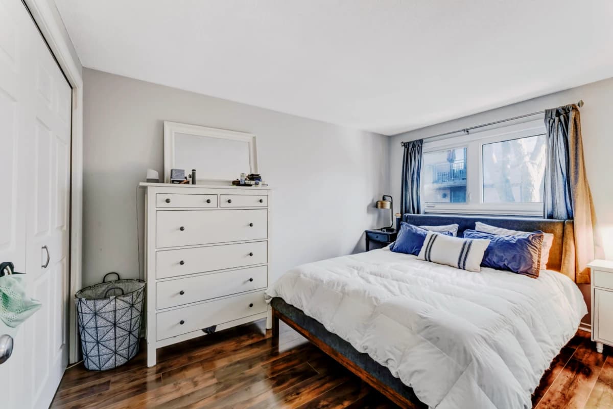 2 Bed 1 Bath- A