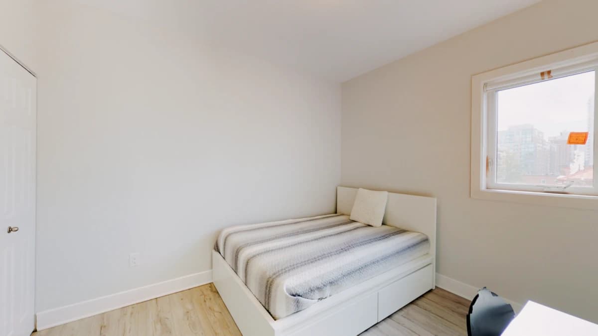 323 Besserer Street image