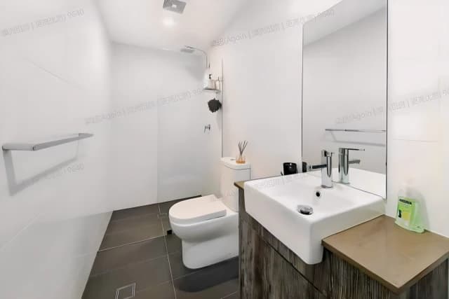 1 bed 1 bath
