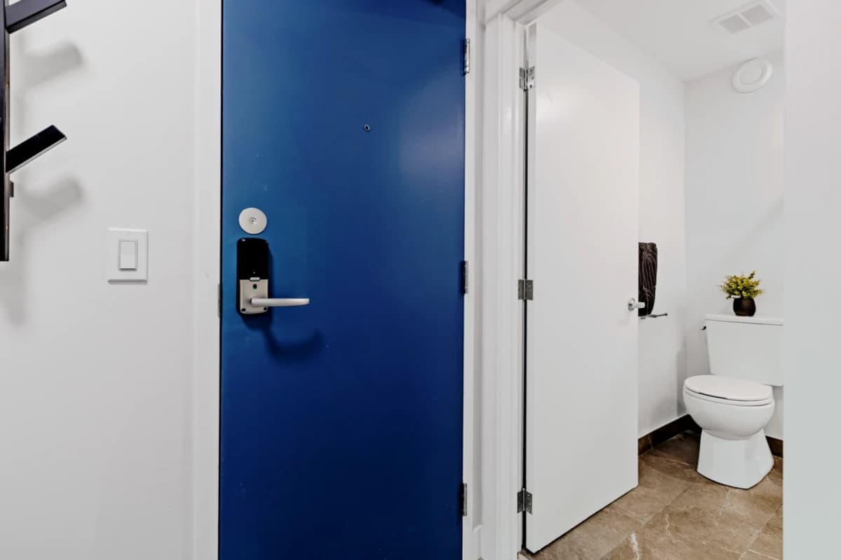 Private Suite Unit : 7
