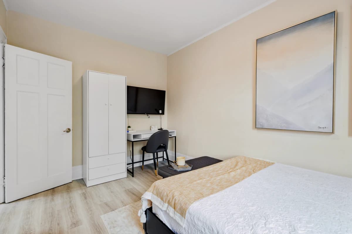 2 Bedroom Unit 4