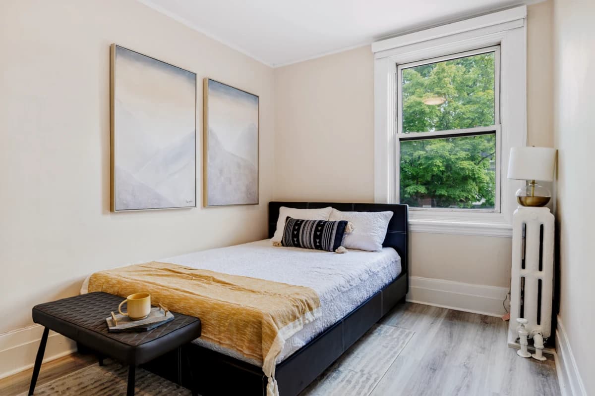 2 Bedroom Unit 4