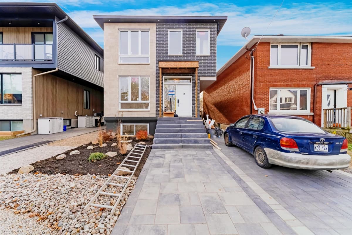 296 Duncairn Avenue