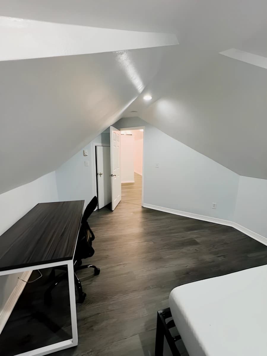 2 bed 1 bath Apartment 3