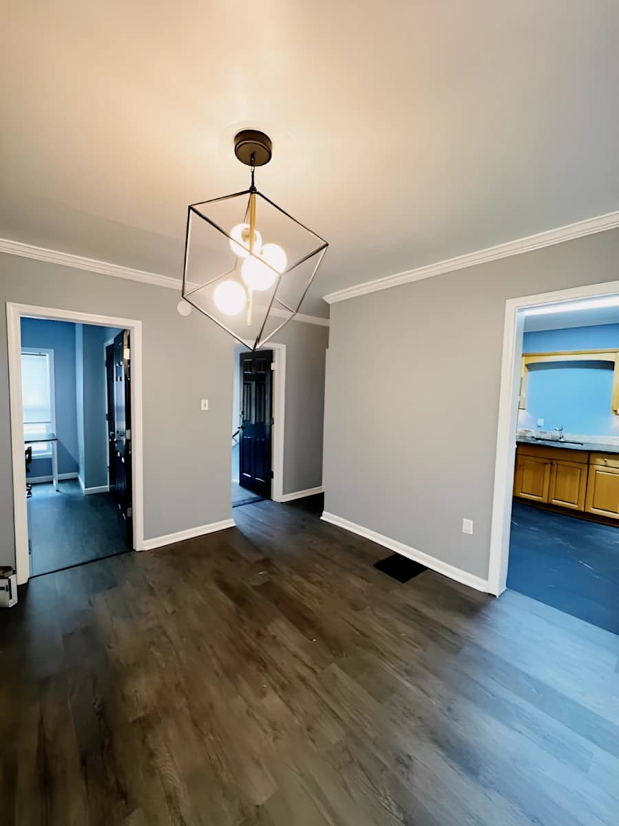 3 bed 1 bath Apartment 3