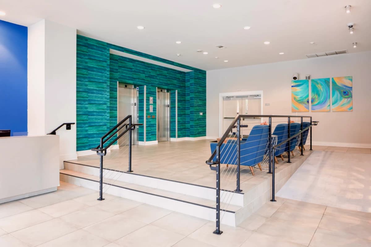 200 Edgewood image