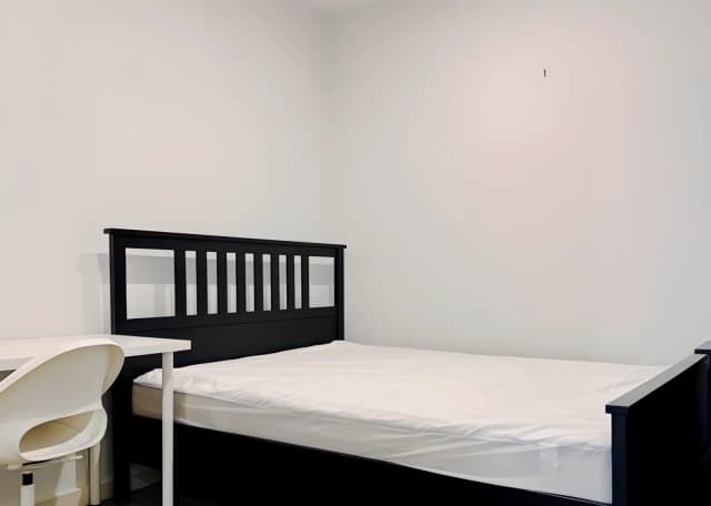 Secondary Bedroom of 3B2B*10