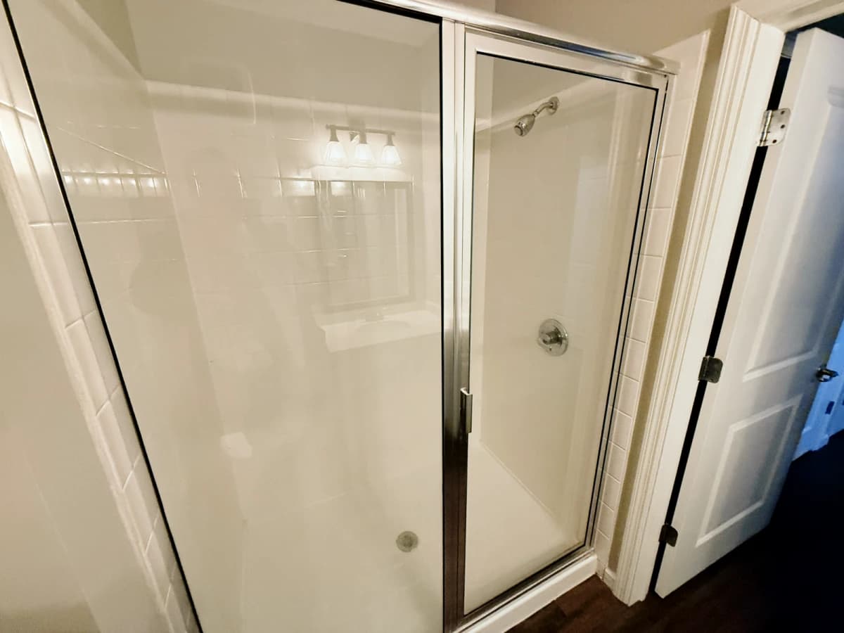Luxe Belle image