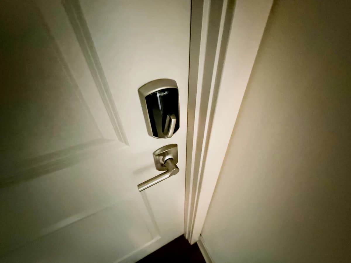 SIX 11 image