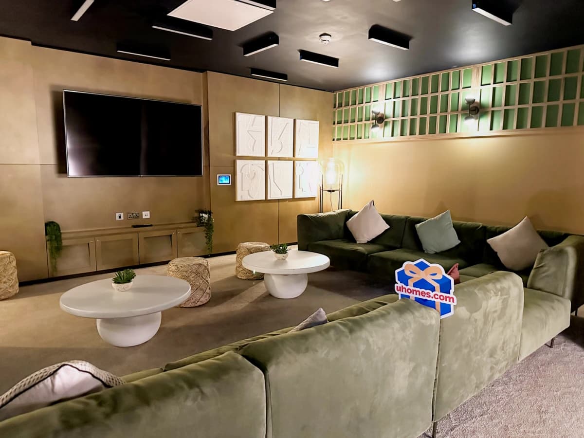 Canvas Manchester image