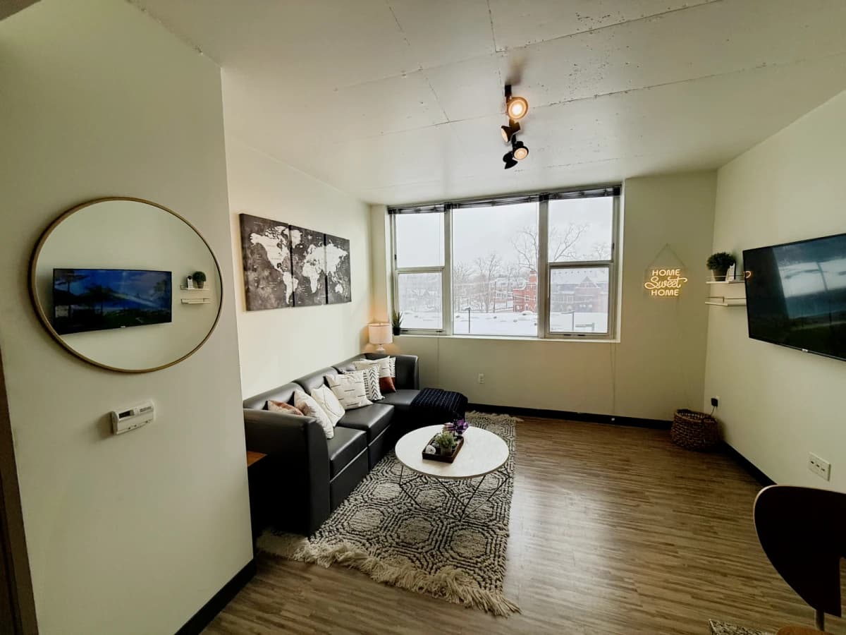 2 Bed 1 Bath