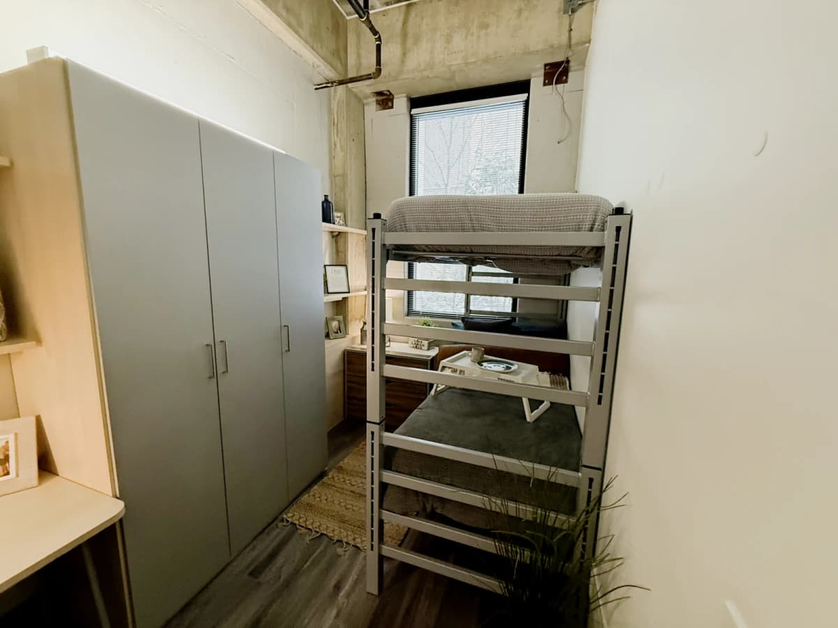 Z Place image
