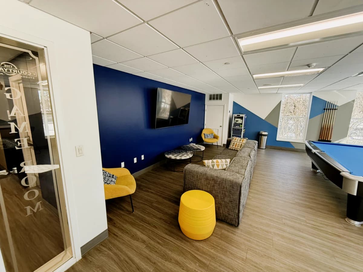 The Courtyards Student Apartments image