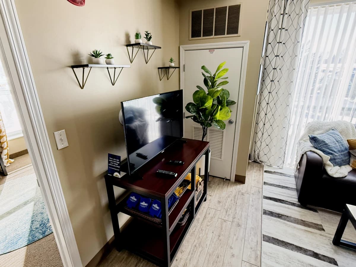 1bd / 1ba