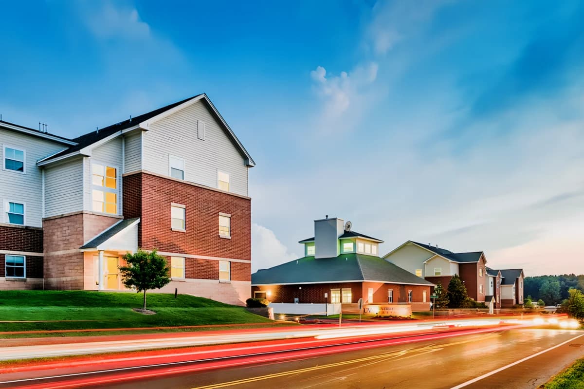 University Village Apartments on Colvin image 3