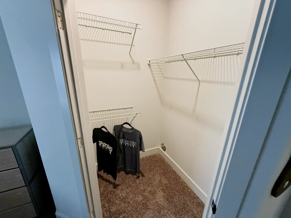 4 Bed 4 Bath