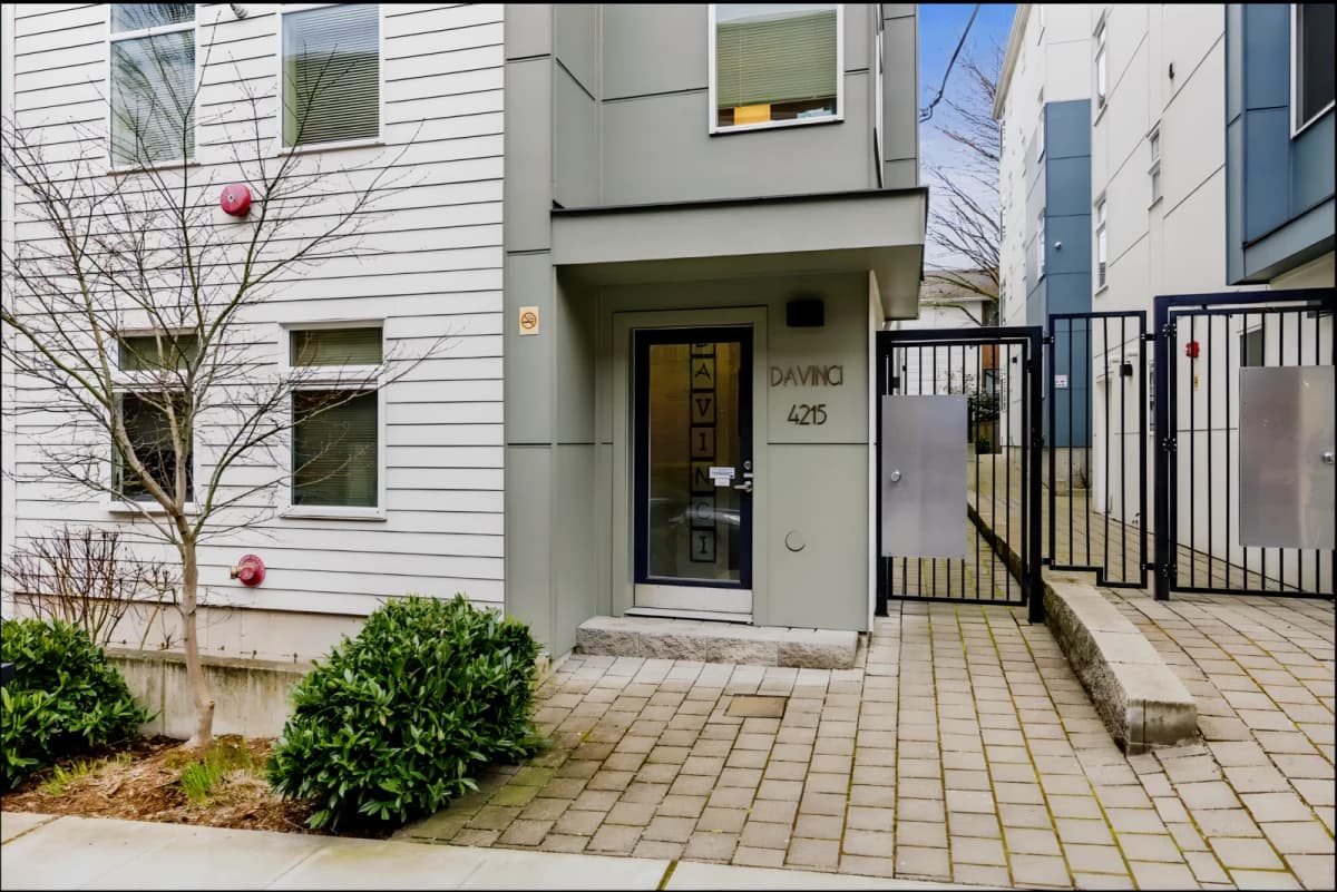 The Radian Apartments image 5
