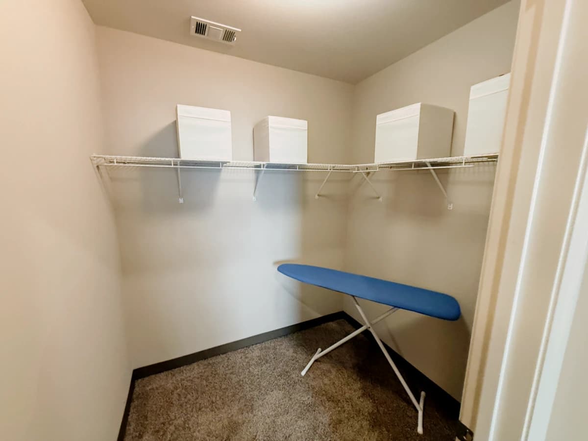 2 Bed 2 Bath Private