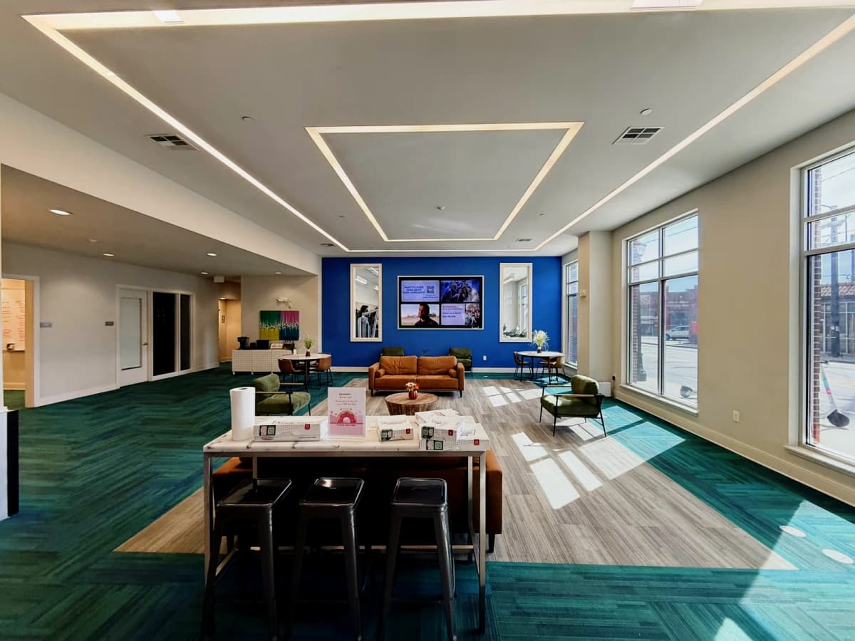 200 Edgewood image