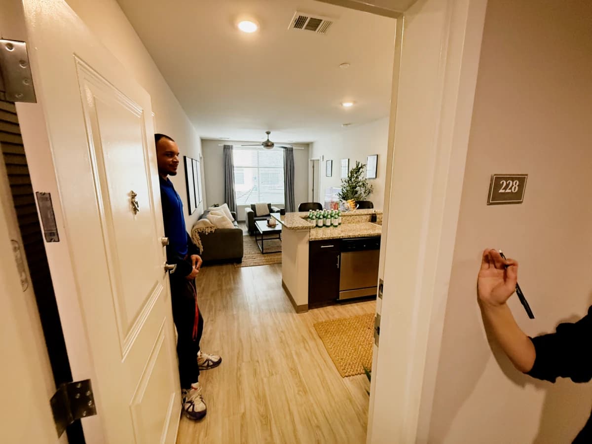 2 Bed 2 Bath Private