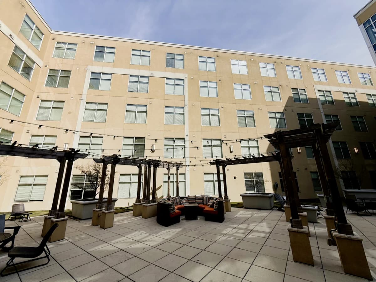 Outdoor Features