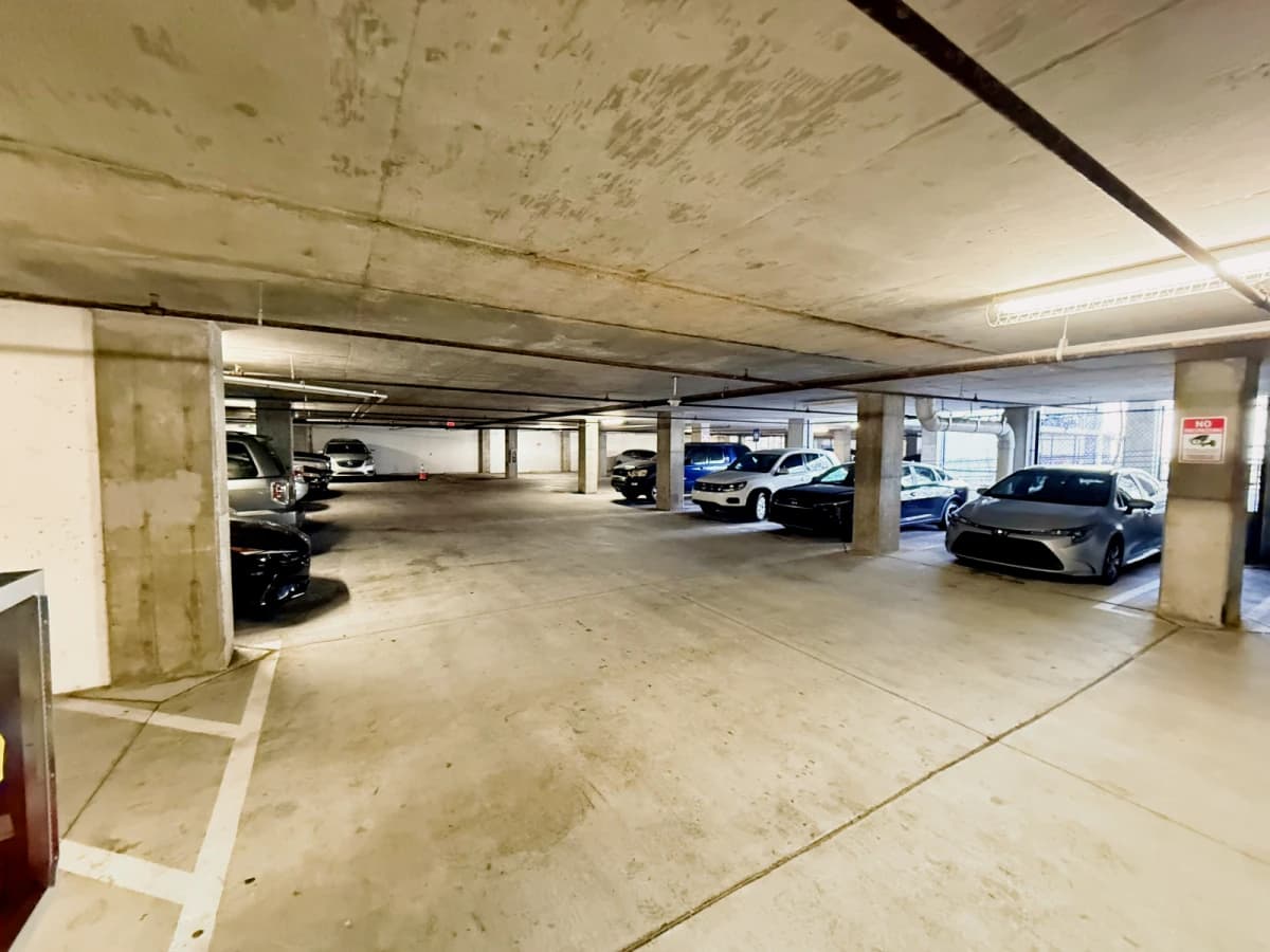 200 Edgewood image