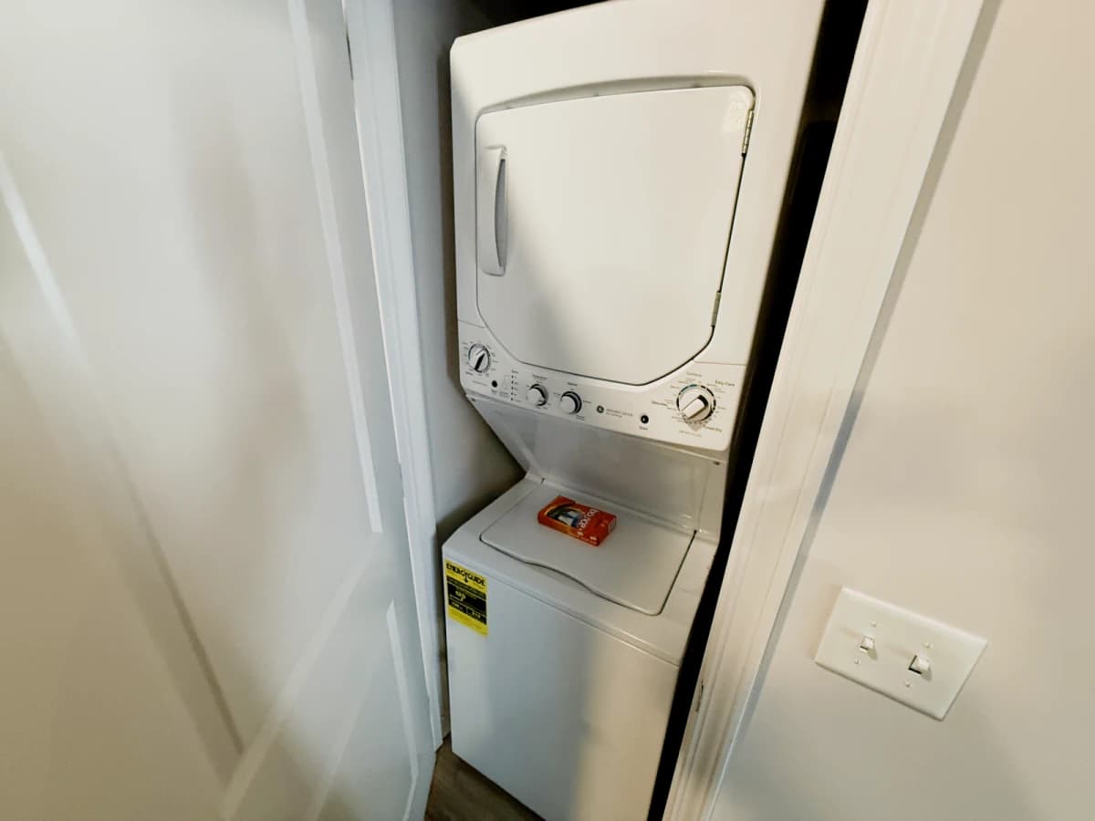 2 Bed 2 Bath Private