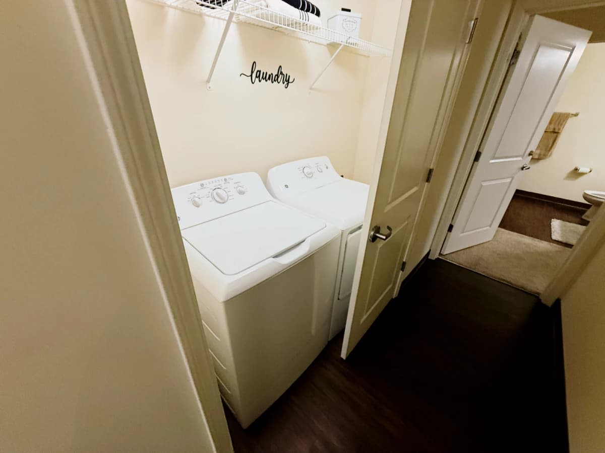 3 Bed 3 Bath Private
