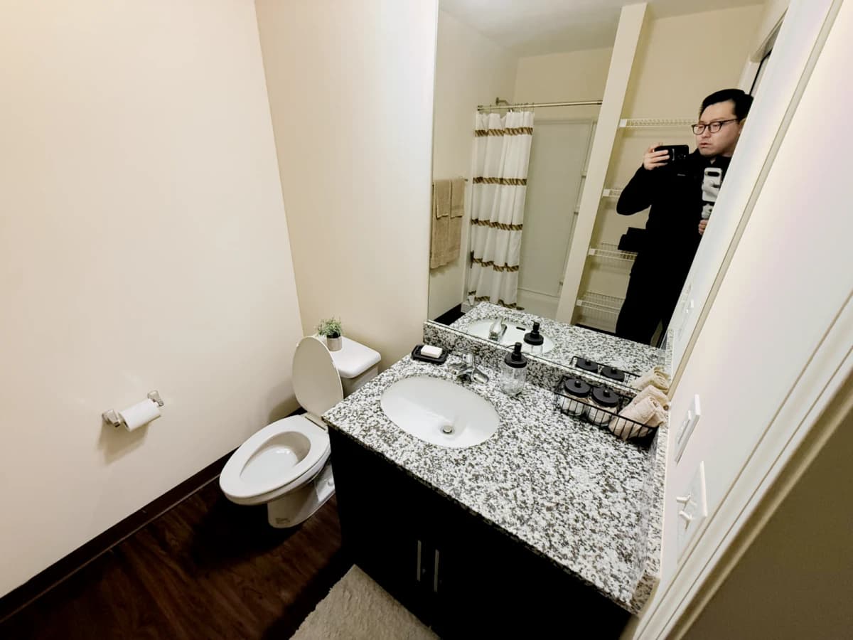 3 Bed 3 Bath Private