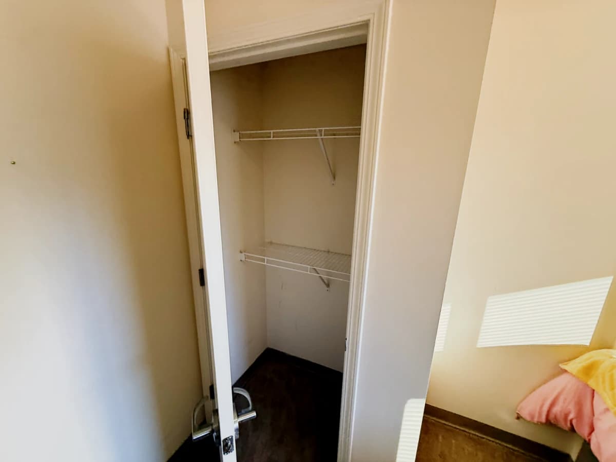 3 Bed 3 Bath Private
