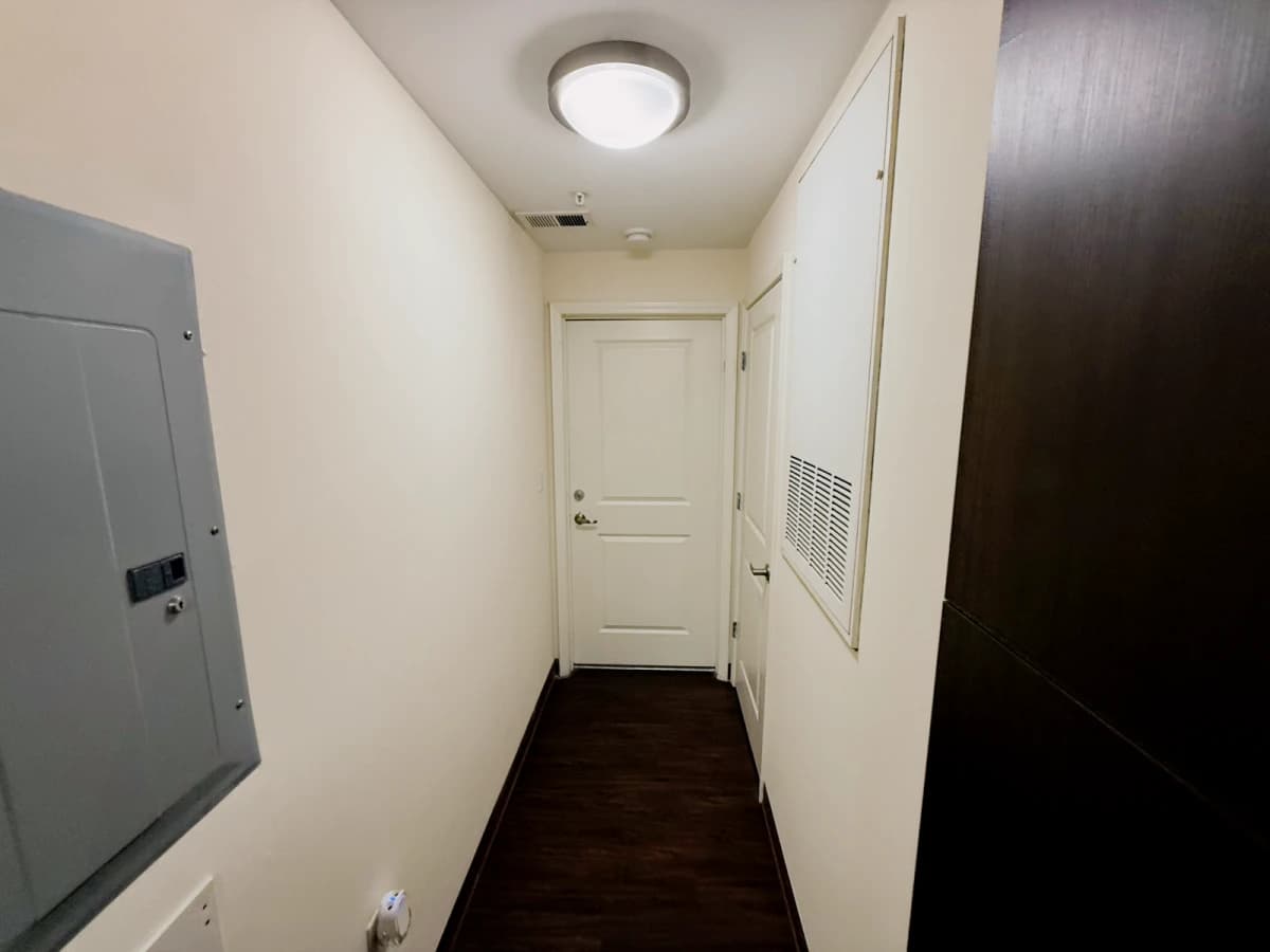 3 Bed 3 Bath Private