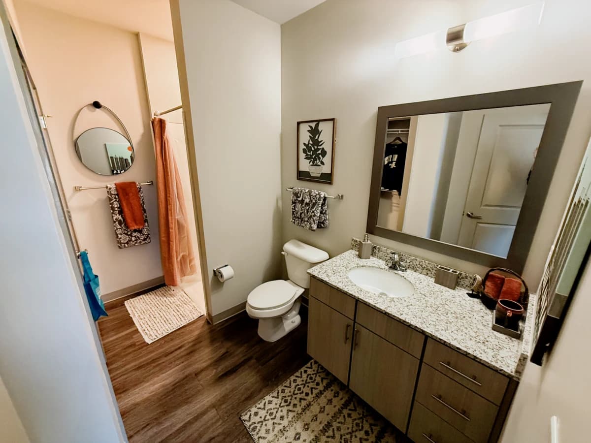 2bd  / 2ba