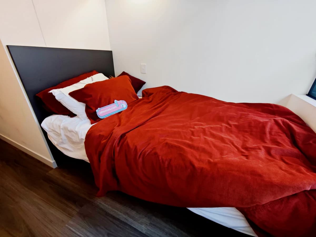 UniLodge Melbourne CBD image