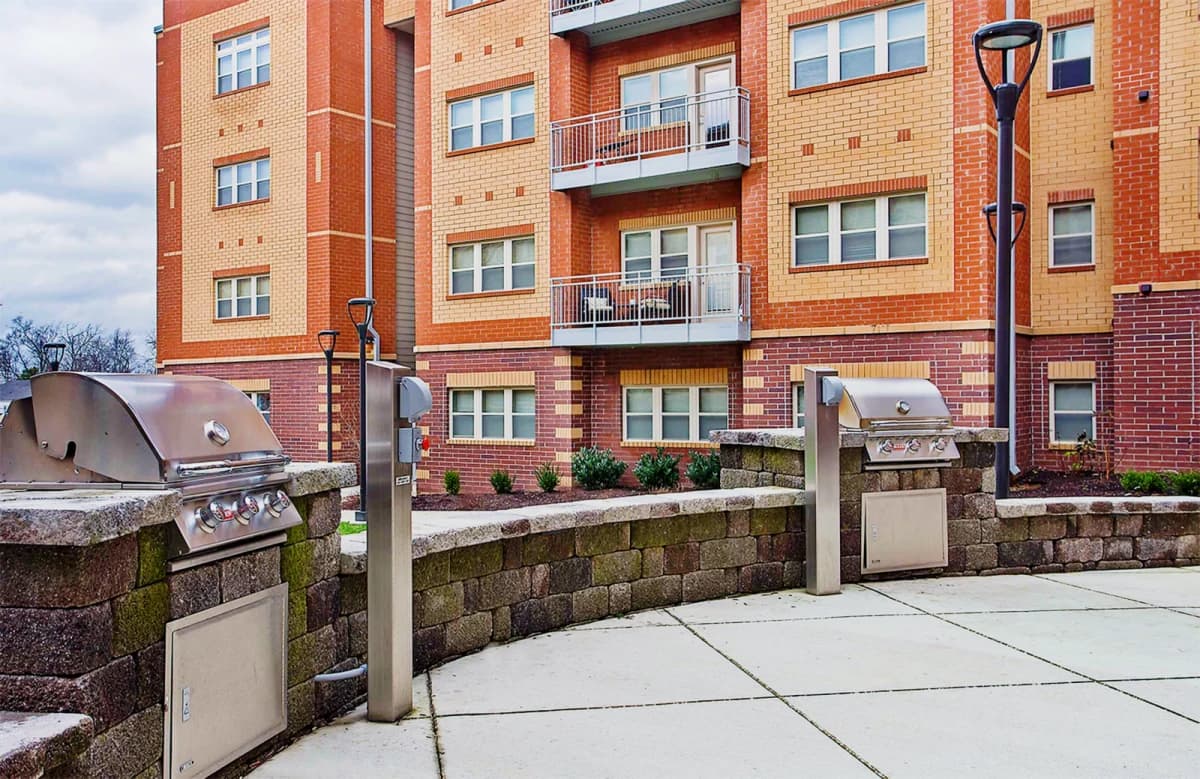 Outdoor Features