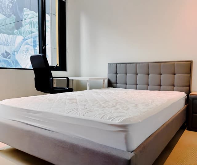 Secondary Bedroom*210