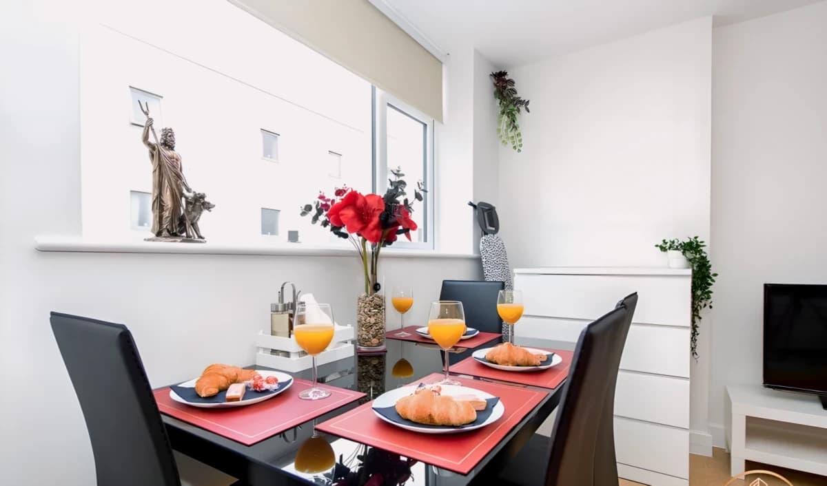 1 bedroom 1 bathroom