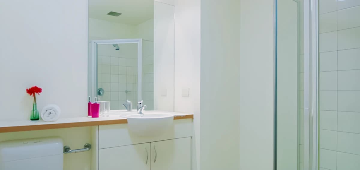 Student Living - 800 Swanston image
