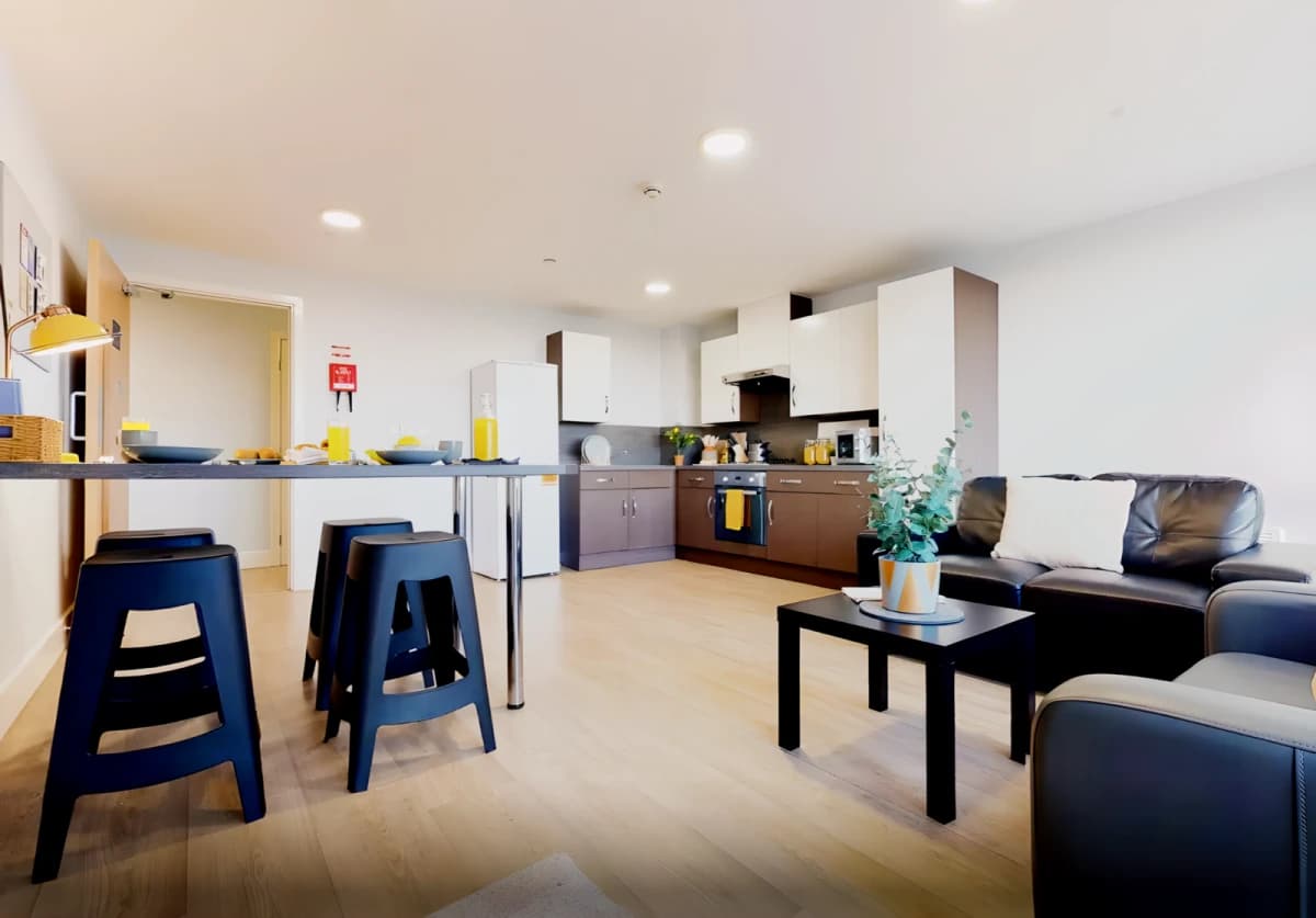 iQ Penworks House image
